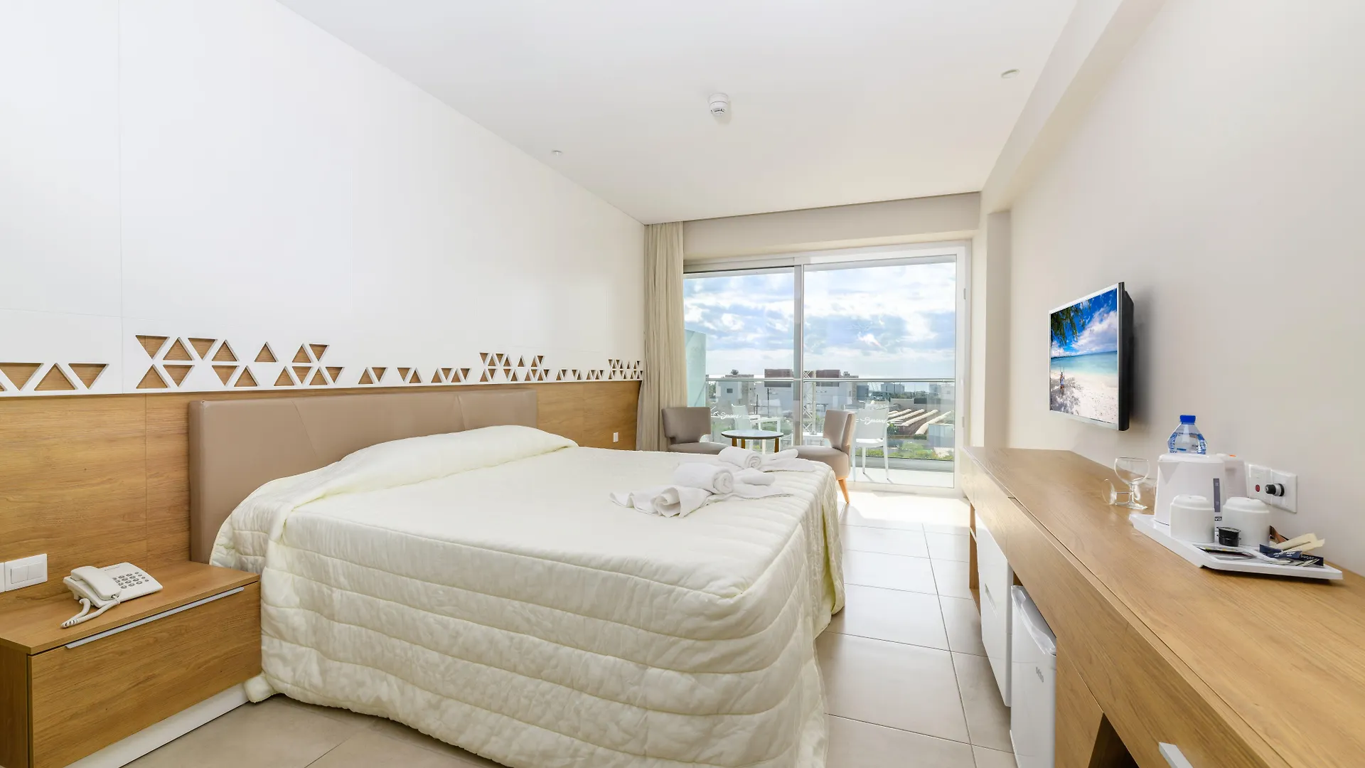 Seasons Hotel (Adults Only) Ayia Napa 4*,