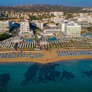 https://constantinos-the-great-beach-hotel-protaras.protaras-cy-hotels.com