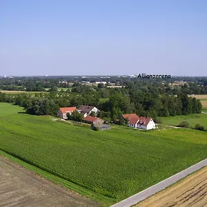 https://gasthaus-mooshausl.com-bavaria.com