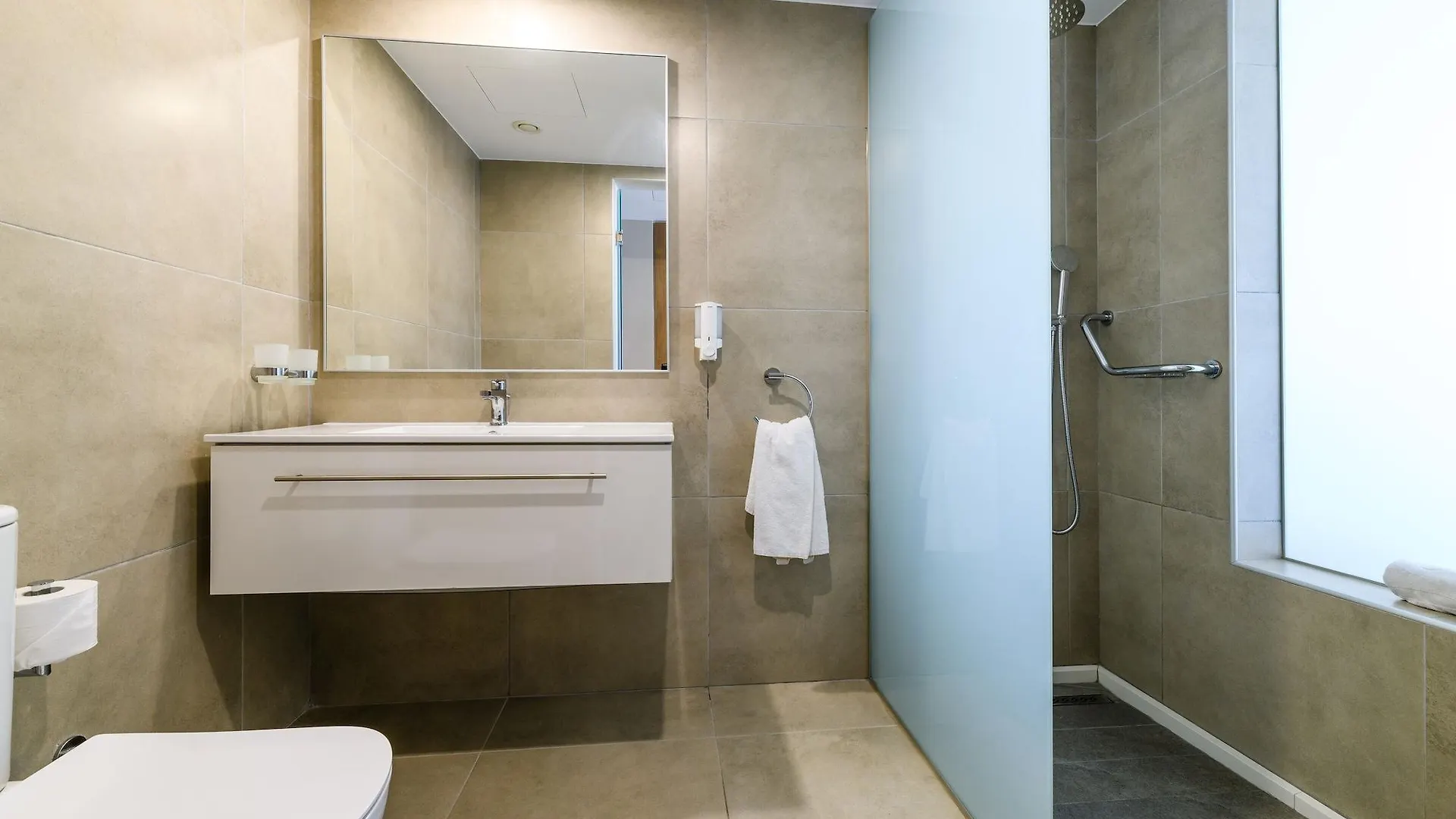 Seasons Hotel (Adults Only) Ayía Nápa 4*,  Chypre