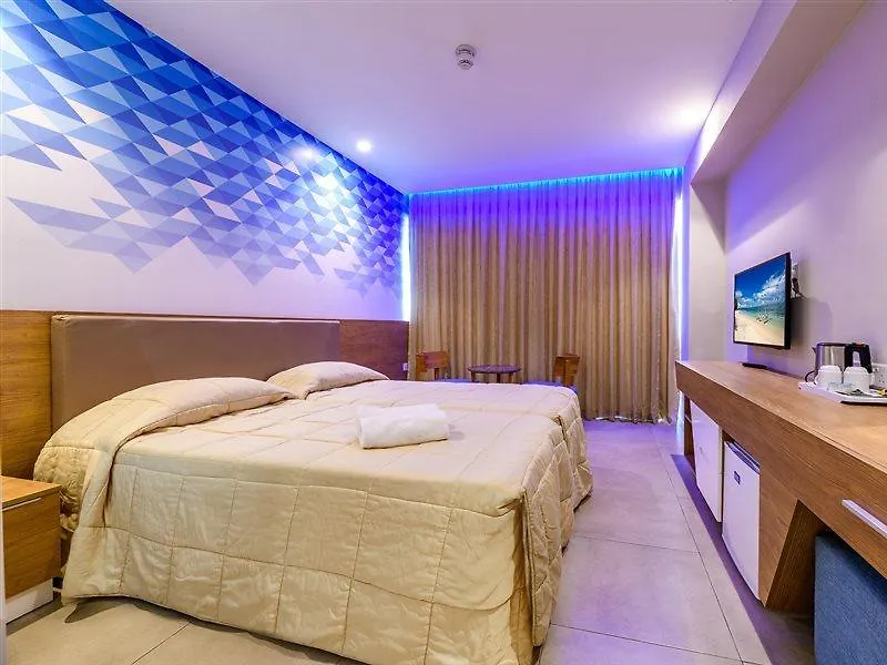 איה נאפה Seasons Hotel (Adults Only) קפריסין